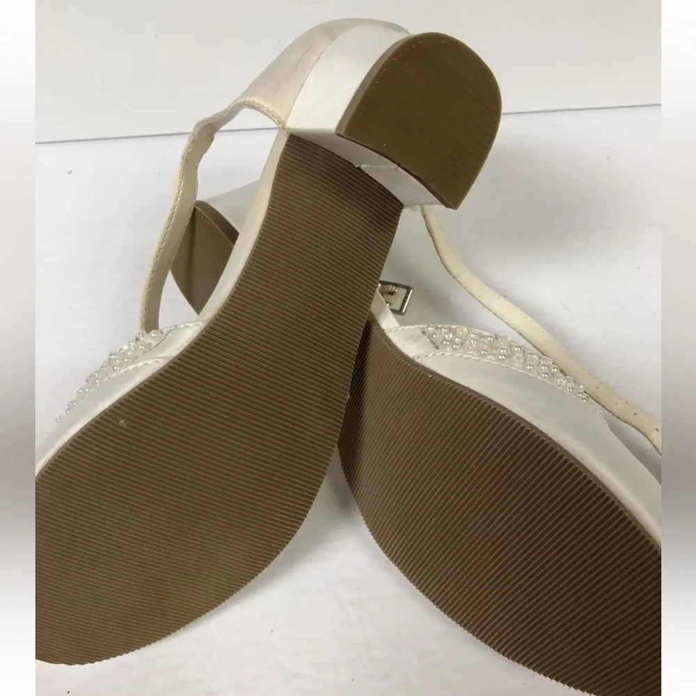 A Line Kids’ Bone Satin Ankle Strap Pumps, Girls’ Size 3 M.